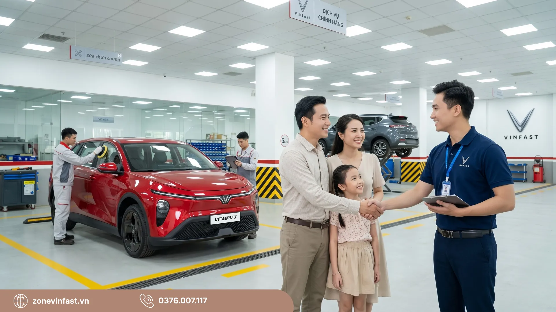 Khách hàng gia đình hoàn toàn an tâm với chính sách bảo hành 7 năm và dịch vụ hậu mãi chuyên nghiệp của VinFast VF MPV 7. Xem dự toán giá lăn bánh VF MPV 7.